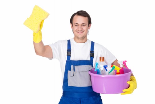 Kitchen deep cleaning for end of tenancy cleaning in W8